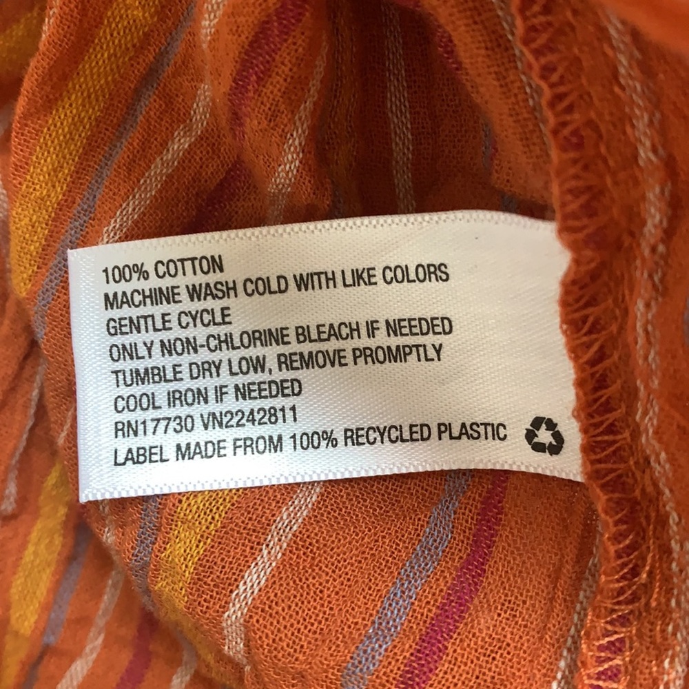 Universal Threads Blouse - Picture 4 of 4